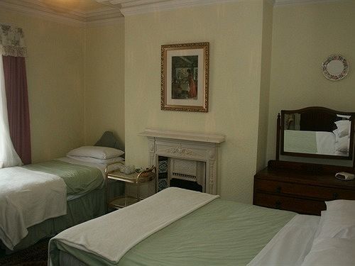The Knoll Guesthouse Newport  Luaran gambar